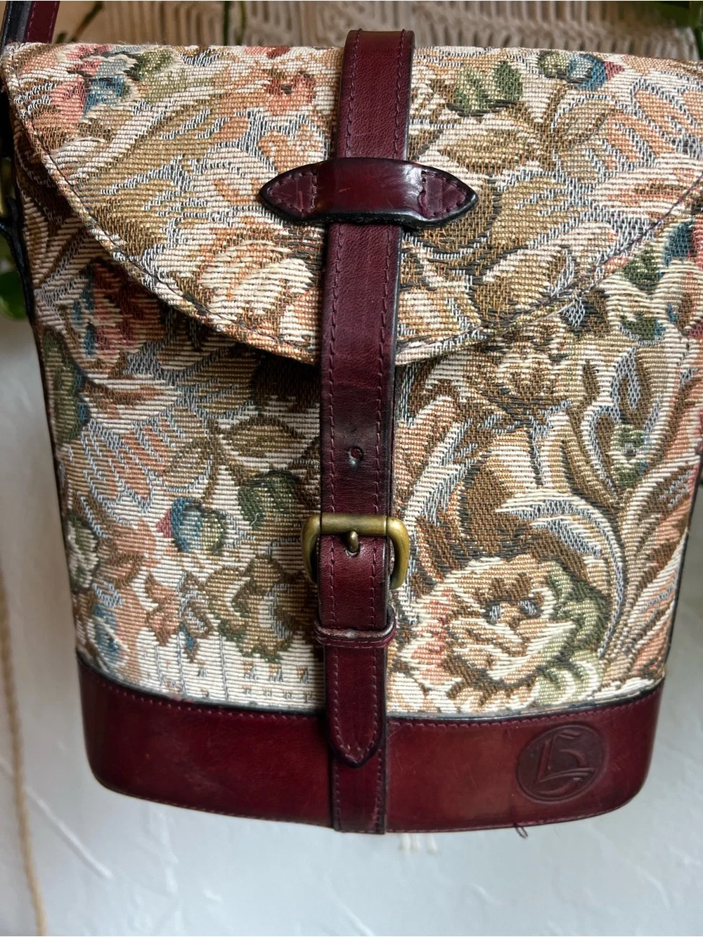 Vintage Floral Tapestry Crossbody Bag Leather Boho Cottagecore Bucket Purse - Picture 2 of 14